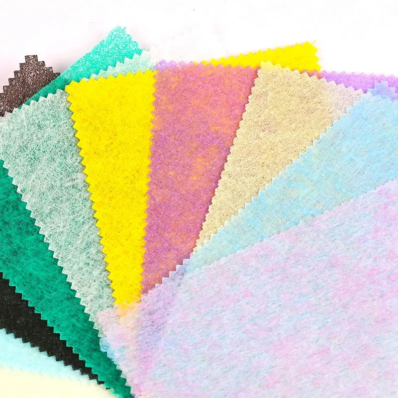 Gekleurde polyester vliesstof